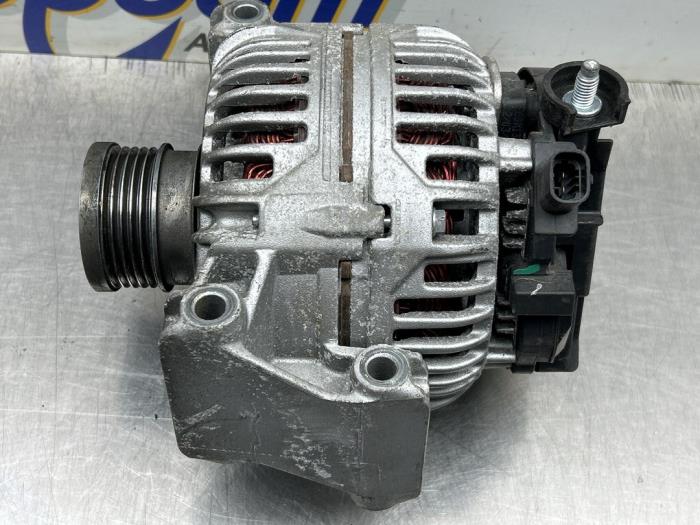 Usagé Dynamo Saab 9-3 II (YS3F) 2.0T 16V Prix € 100,00 Règlement à la marge proposé par Gebr Opdam B.V.