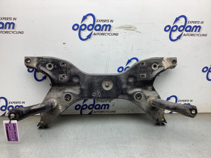 Begagnade Underram Mitsubishi Space Star (A0) 1.0 12V Pris € 125,00 Marginaltabell erbjuds av Gebr Opdam B.V.