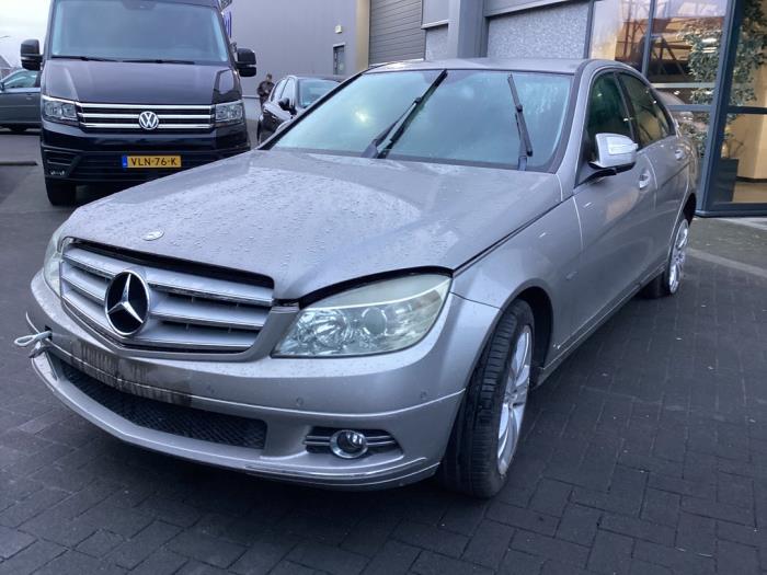 Usagé Boite de vitesses Mercedes C (W204) 3.0 C-280 V6 24V Prix € 750,00 Règlement à la marge proposé par Gebr Opdam B.V.