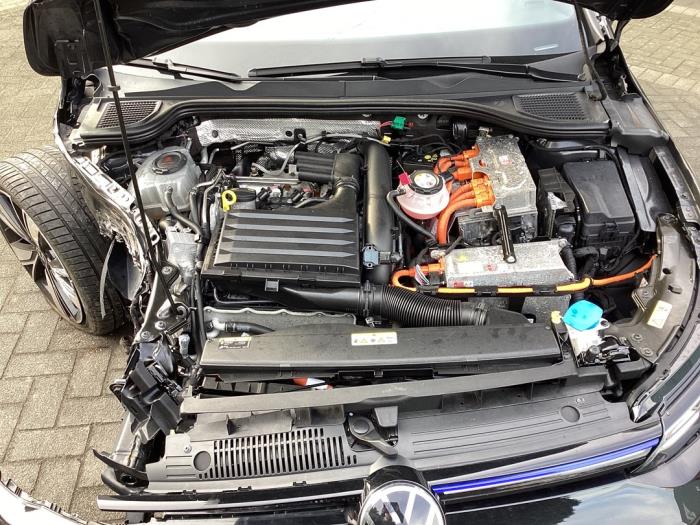 Used Engine Volkswagen Golf VIII (CD1) 1.4 GTE 16V Price € 2.250,00 Margin scheme offered by Gebr Opdam B.V.