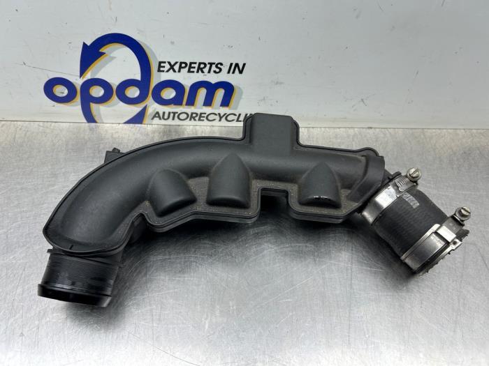 Gebrauchte Intercooler Rohr Peugeot 308 SW (4E/H) 1.6 16V THP 155 Preis € 35,00 Margenregelung angeboten von Gebr Opdam B.V.