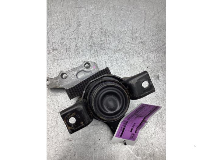 Used Engine mount Suzuki Ignis (MF) 1.2 Dual Jet 16V Smart Hybrid Price € 20,00 Margin scheme offered by Gebr Opdam B.V.