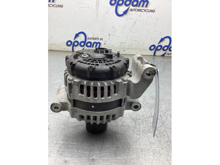 Begagnade Dynamo Opel Karl 1.0 12V Pris € 50,00 Marginaltabell erbjuds av Gebr Opdam B.V.