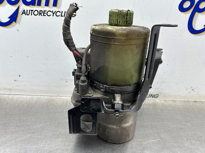 Begagnade Servostyrningspump Volkswagen Fox (5Z) 1.2 Pris € 99,00 Marginaltabell erbjuds av Gebr Opdam B.V.