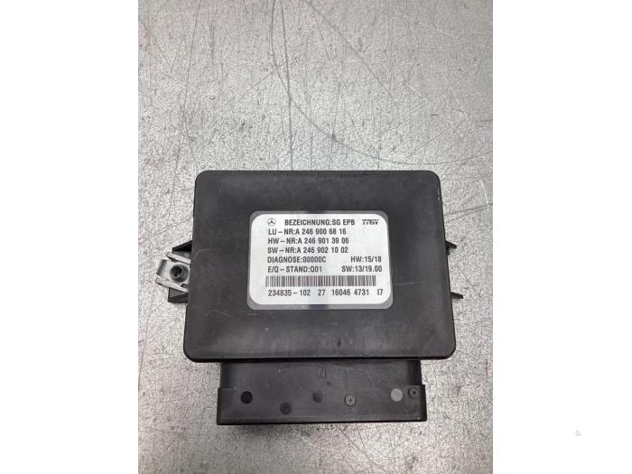 Używane Modul hamulca postojowego Mercedes B (W246/W242) 1.6 B-180 BlueEFFICIENCY Turbo 16V Cena € 30,00 Procedura marży oferowane przez Gebr Opdam B.V.