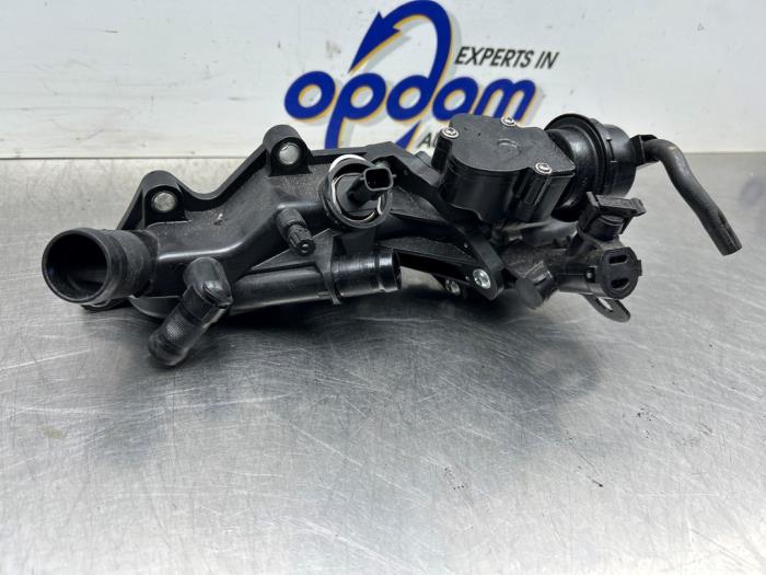 Begagnade Termostathus Nissan Qashqai (J11) 1.2 DIG-T 16V Pris € 50,00 Marginaltabell erbjuds av Gebr Opdam B.V.