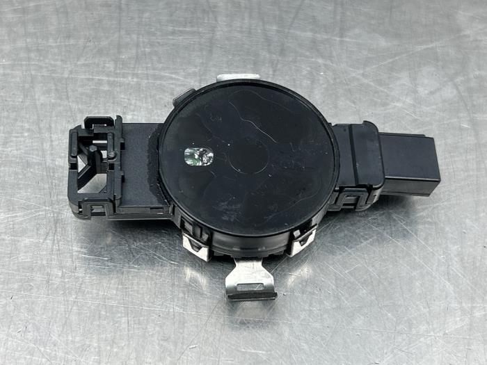 Gebrauchte Regensensor Fiat 500C (312) 1.0 Hybrid Preis € 25,00 Margenregelung angeboten von Gebr Opdam B.V.