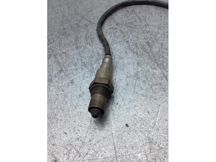 Sonde lambda d'un BMW 3 serie (G20) 320d 2.0 TwinPower Turbo 16V 2019