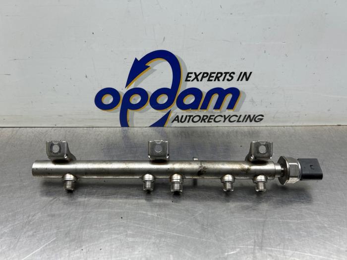 Usagé Système d'injection BMW 3 serie Touring (E91) 320i 16V Prix € 50,00 Règlement à la marge proposé par Gebr Opdam B.V.
