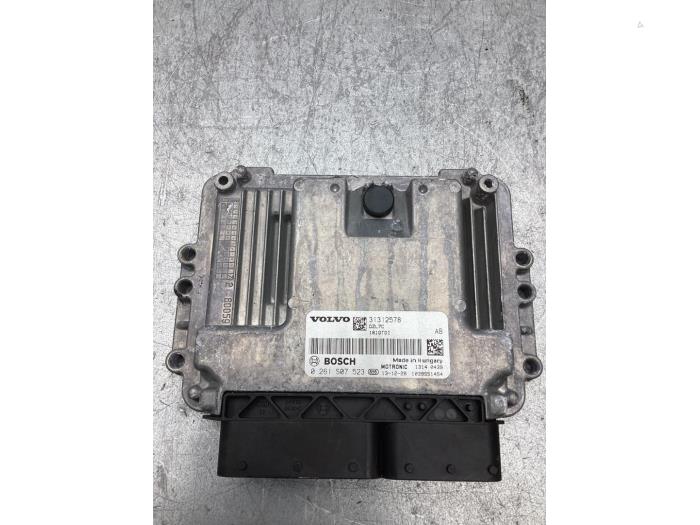 Used Engine management computer Volvo V70 (BW) 1.6 T4 16V Price € 100,00 Margin scheme offered by Gebr Opdam B.V.