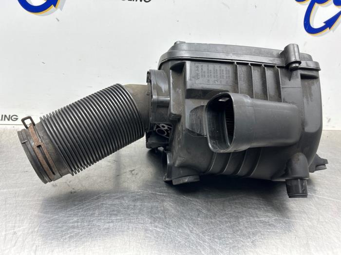 Begagnade Luftfilterhus Audi A3 (8P1) 1.2 TFSI Pris € 45,00 Marginaltabell erbjuds av Gebr Opdam B.V.