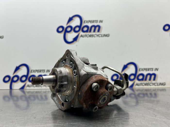 Gebrauchte Kraftstoffpumpe Mechanisch Opel Astra J Sports Tourer (PD8/PE8/PF8) 1.7 CDTi 16V Preis € 175,00 Margenregelung angeboten von Gebr Opdam B.V.