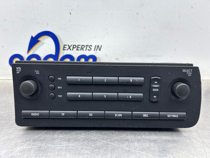 Używane Radio Saab 9-3 II Sport Sedan (YS3F) 1.8t 16V Cena € 111,00 Procedura marży oferowane przez Gebr Opdam B.V.