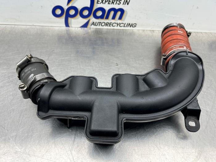 Gebrauchte Intercooler Rohr Citroen C4 Grand Picasso (UA) 1.6 16V THP Sensodrive,GT THP Preis € 60,00 Margenregelung angeboten von Gebr Opdam B.V.