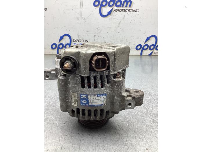 Begagnade Dynamo Toyota iQ 1.0 12V VVT-i Pris € 50,00 Marginaltabell erbjuds av Gebr Opdam B.V.