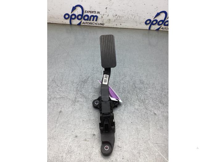 Begagnade Gaspedalsensor Kia Rio IV (YB) 1.0i T-GDi 100 12V Pris € 30,00 Marginaltabell erbjuds av Gebr Opdam B.V.
