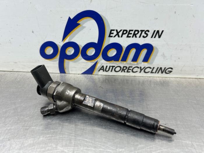 Usagé Injecteurs BMW 1 serie (E81) 118d 16V Prix € 100,00 Règlement à la marge proposé par Gebr Opdam B.V.