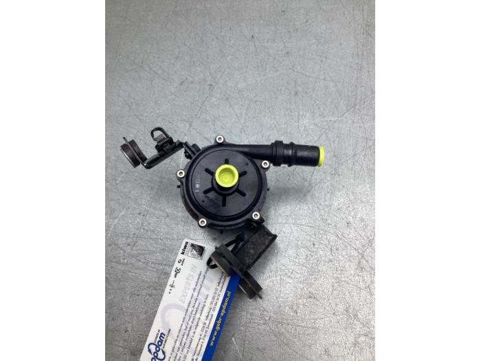 Begagnade Extra vattenpump Kia Niro I (DE) 1.6 GDI Hybrid Pris € 75,00 Marginaltabell erbjuds av Gebr Opdam B.V.