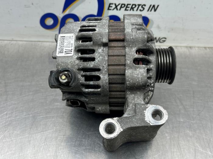 Begagnade Dynamo Ford Fiesta 5 (JD/JH) 1.25 16V Pris € 50,00 Marginaltabell erbjuds av Gebr Opdam B.V.
