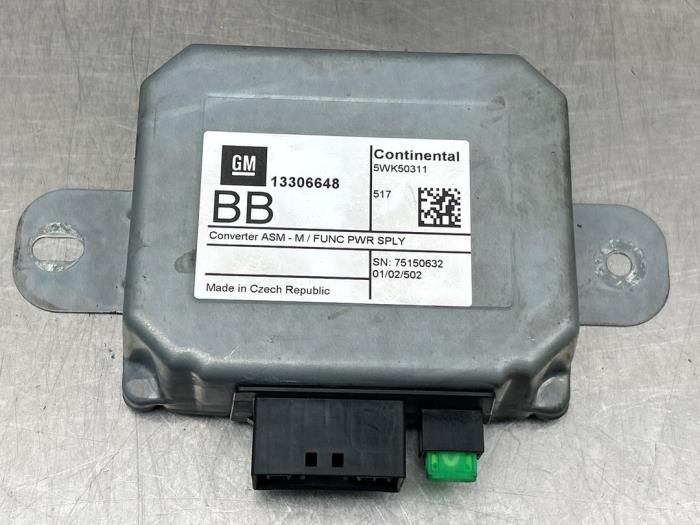 Begagnade Telefonmodul Opel Karl 1.0 12V Pris € 60,50 Inklusive moms erbjuds av Gebr Opdam B.V.