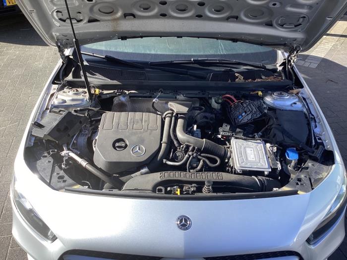 Engine Mercedes A Limousine (177.1), 2018 / 2026 1.3 A-200 Turbo, Saloon, 4-dr, Petrol, 1.332cc, 120kW (163pk), FWD, M282914, 2018-09 / 2026-12, 177.187 (Used)