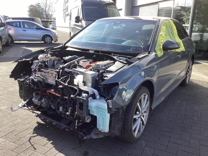 Used Gearbox Audi A3 Sportback (8VA/8VF) 1.4 TFSI 16V e-tron Price € 1.950,00 Margin scheme offered by Gebr Opdam B.V.