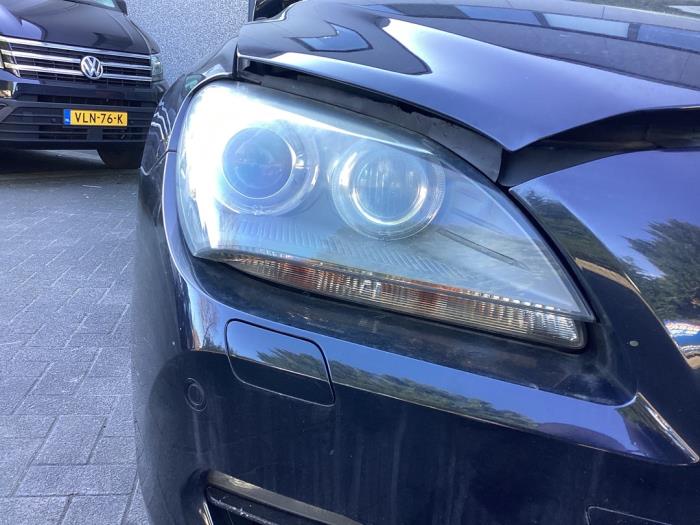 Używane Reflektor prawy BMW 6 serie Gran Coupe (F06) 640i xDrive 24V Cena € 550,00 Procedura marży oferowane przez Gebr Opdam B.V.