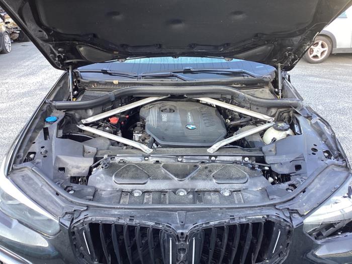 Używane Silnik BMW X5 (G05) xDrive 30d 3.0 24V Cena € 3.950,00 Procedura marży oferowane przez Gebr Opdam B.V.