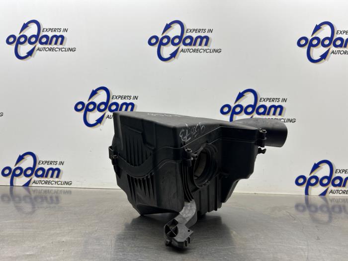 Gebrauchte Luftfiltergehäuse Ford Transit Connect (PJ2) 1.6 TDCi 16V 95 Preis € 50,00 Margenregelung angeboten von Gebr Opdam B.V.