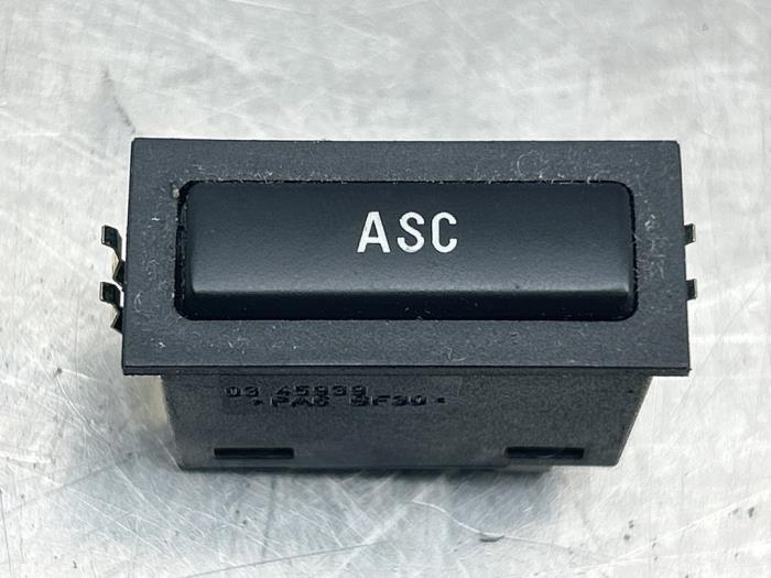 Gebrauchte ESP Schalter BMW 3 serie Compact (E46/5) 316ti 16V Preis € 11,00 Margenregelung angeboten von Gebr Opdam B.V.