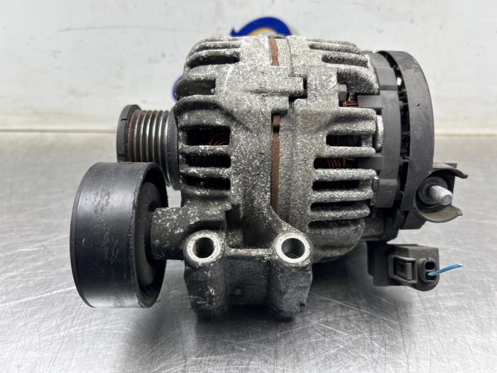 Begagnade Dynamo BMW 1 serie (E87/87N) 116i 1.6 16V Pris € 100,00 Marginaltabell erbjuds av Gebr Opdam B.V.