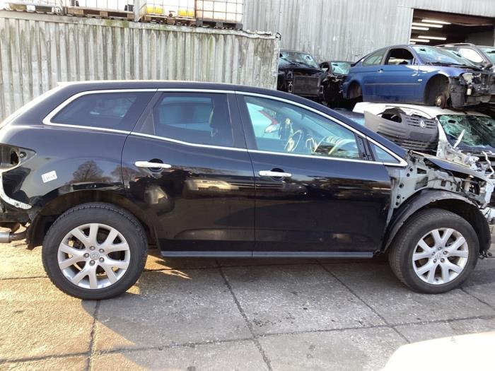 Używane Pólwal Mazda CX-7 2.3 MZR DISI Turbo 16V Cena na żądanie oferowane przez Gebr Opdam B.V.