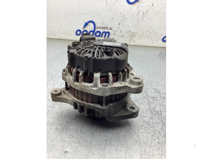 Gebrauchte Dynamo Hyundai i10 (F5) 1.0i 12V Preis € 35,00 Margenregelung angeboten von Gebr Opdam B.V.