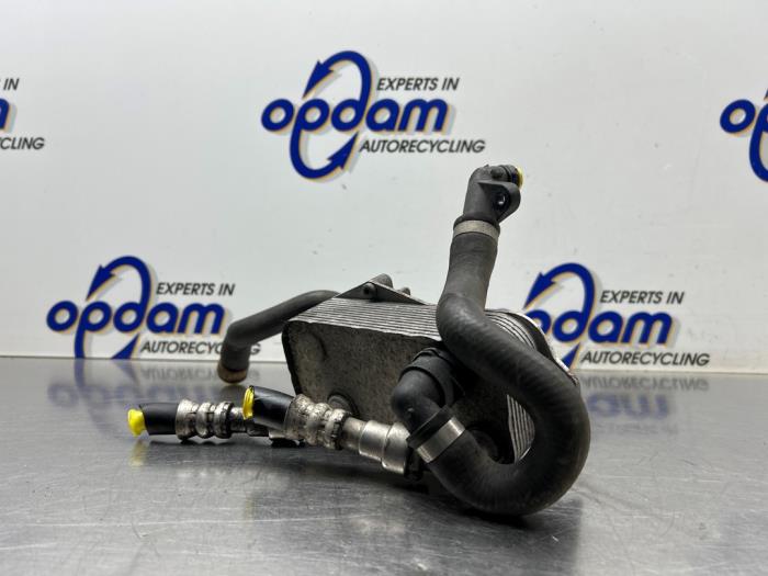 Gebrauchte Ölkühler BMW 3 serie (E90) 318i 16V Preis € 50,00 Margenregelung angeboten von Gebr Opdam B.V.