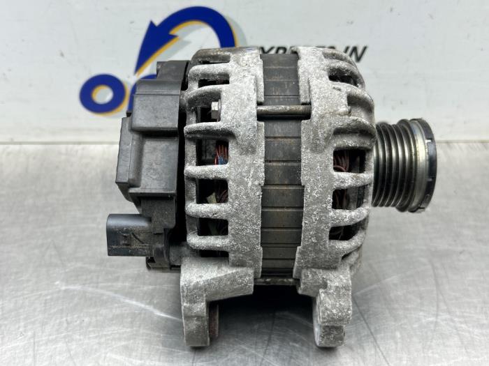 Begagnade Dynamo Seat Mii 1.0 12V Pris € 75,00 Marginaltabell erbjuds av Gebr Opdam B.V.