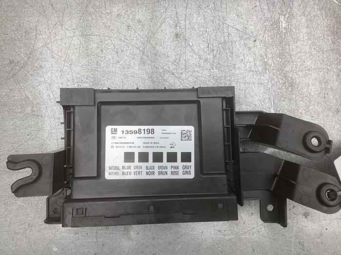 Used Body control computer Opel Karl 1.0 12V Price € 90,00 Margin scheme offered by Gebr Opdam B.V.