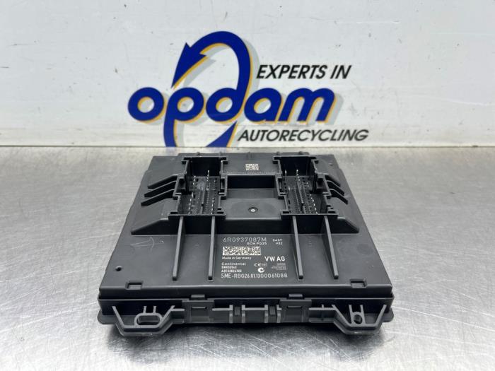 Used Body control computer Volkswagen Polo V (6R) 1.2 TSI Price € 122,00 Margin scheme offered by Gebr Opdam B.V.