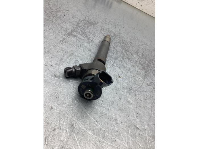Usagé Injecteurs Opel Vivaro 1.6 CDTi BiTurbo 125 Prix € 151,25 Prix TTC proposé par Gebr Opdam B.V.