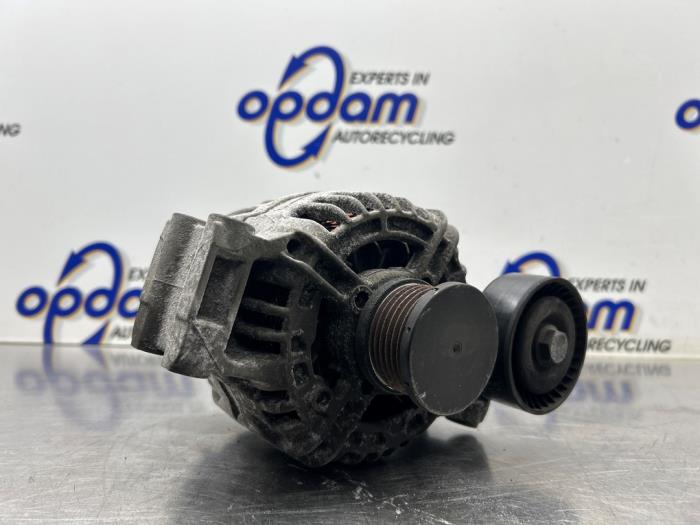 Begagnade Dynamo BMW 1 serie (E87/87N) 116i 1.6 16V Pris € 100,00 Marginaltabell erbjuds av Gebr Opdam B.V.
