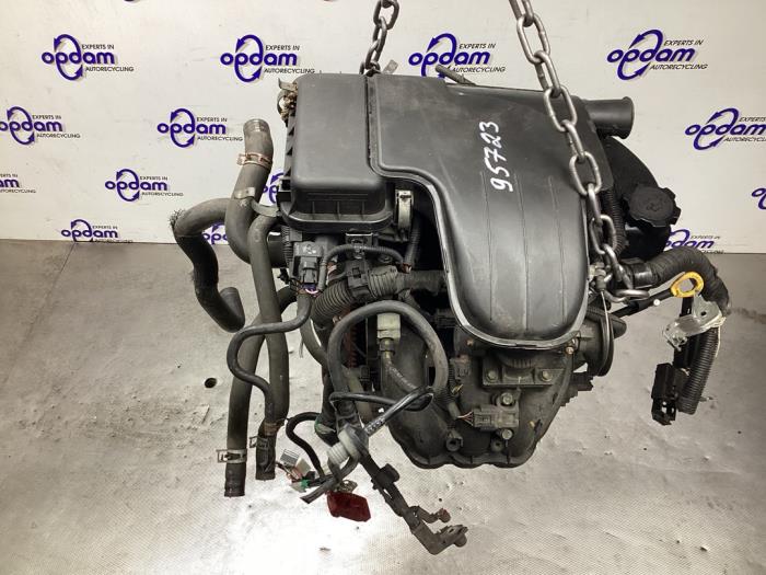 Motor van een Toyota Aygo (B10) 1.0 12V VVT-i 2010