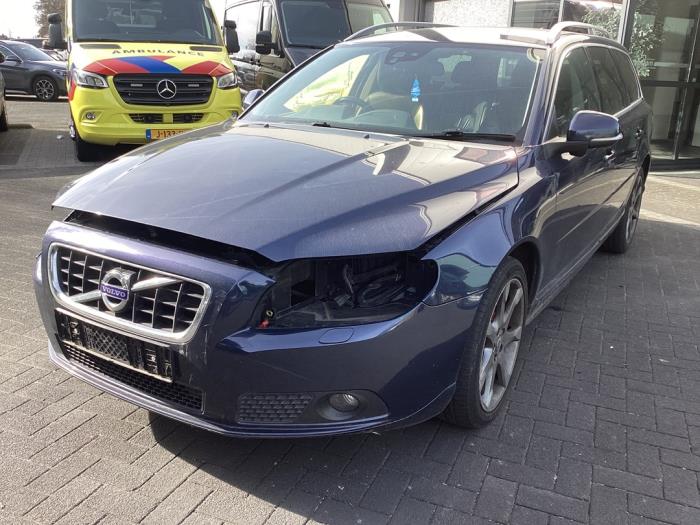 Gebrauchte Getriebe Volvo V70 (BW) 1.6 DRIVe,D2 Preis € 400,00 Margenregelung angeboten von Gebr Opdam B.V.