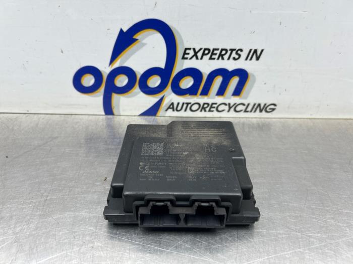 Używane Modul keyless vehicle Opel Astra K Sports Tourer 1.4 Turbo 16V Cena € 50,00 Procedura marży oferowane przez Gebr Opdam B.V.