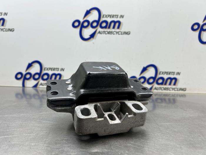 Usagé Support boîte de vitesses Volkswagen Caddy IV 2.0 TDI 75 Prix € 36,30 Prix TTC proposé par Gebr Opdam B.V.