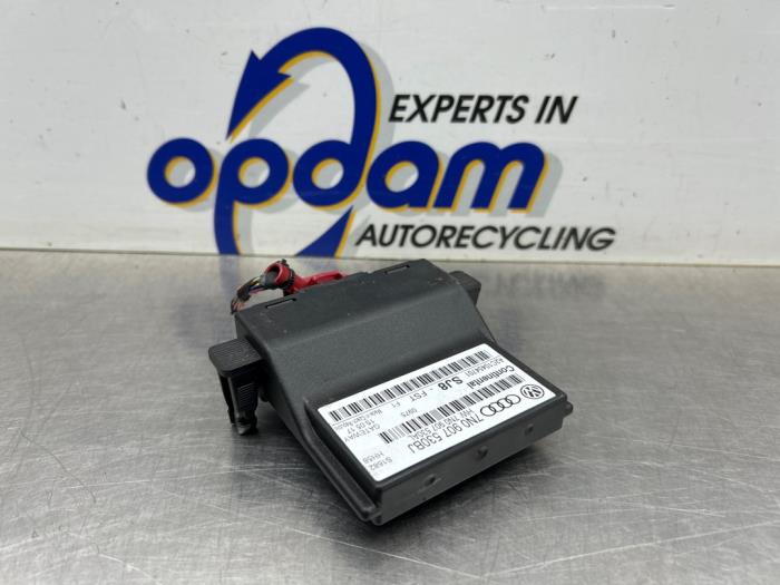 Usagé Module Gateway Volkswagen Caddy IV 2.0 TDI 75 Prix € 66,55 Prix TTC proposé par Gebr Opdam B.V.