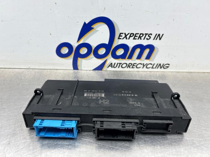Używane Sterownik Body Control BMW 3 serie Touring (E91) 318i 16V Cena € 75,00 Procedura marży oferowane przez Gebr Opdam B.V.