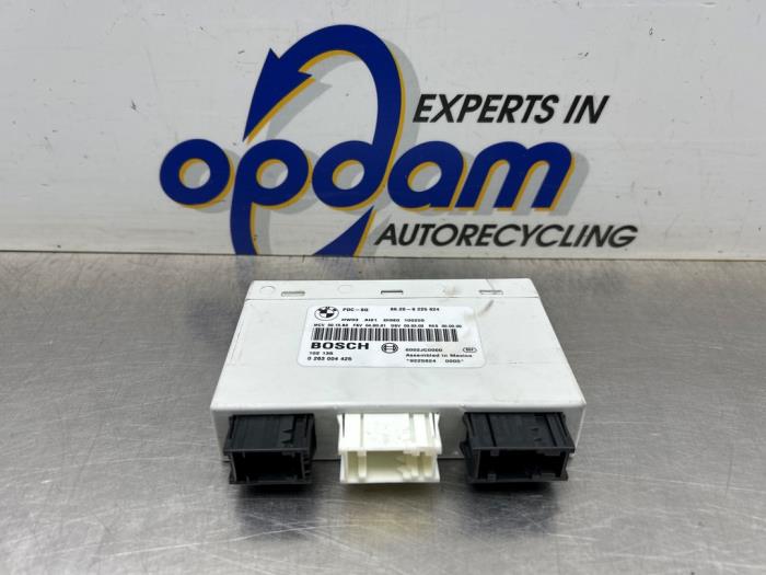 Begagnade PDC-modul BMW 3 serie Touring (E91) 318i 16V Pris € 100,00 Marginaltabell erbjuds av Gebr Opdam B.V.