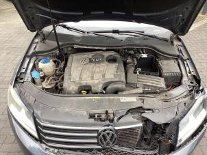 Motor van een Volkswagen Passat Variant (365) 1.6 TDI 16V Bluemotion 2014