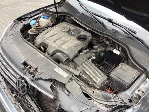 Motor van een Volkswagen Passat Variant (365) 1.6 TDI 16V Bluemotion 2014