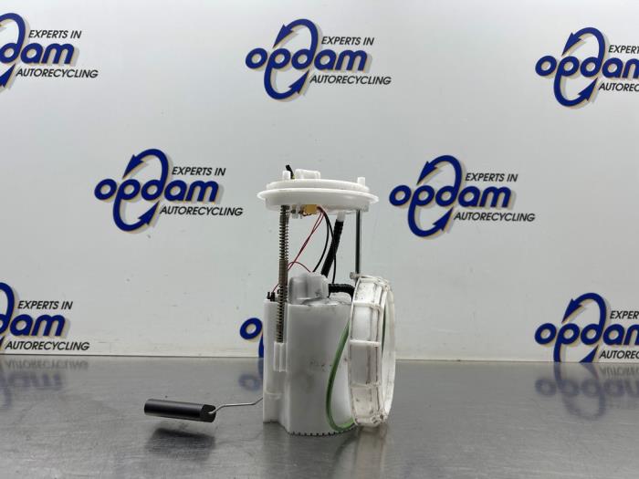 Begagnade Bensinpump Fiat 500 (312) 1.0 Hybrid Pris € 125,00 Marginaltabell erbjuds av Gebr Opdam B.V.