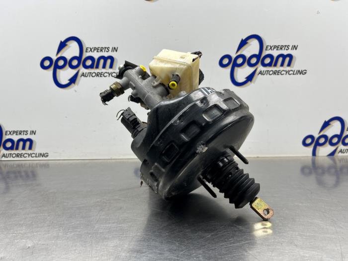 Usagé Servo frein Mercedes SLK (R170) 2.0 200 K 16V Prix € 150,00 Règlement à la marge proposé par Gebr Opdam B.V.